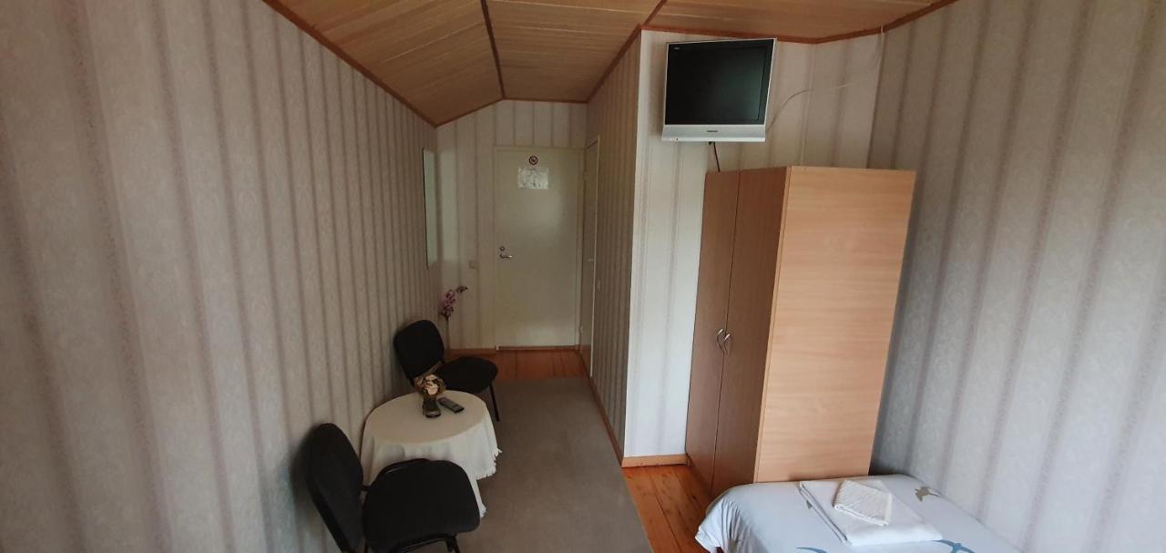 Kure Guesthouse Rahinge Kültér fotó