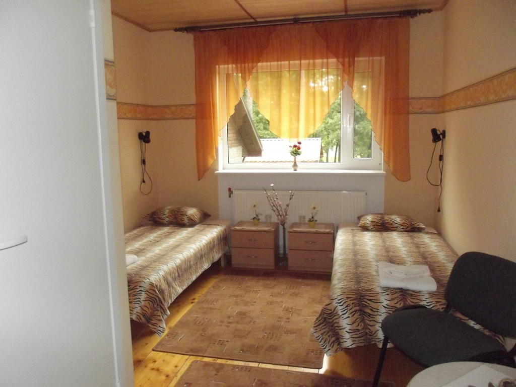 Kure Guesthouse Rahinge Szoba fotó