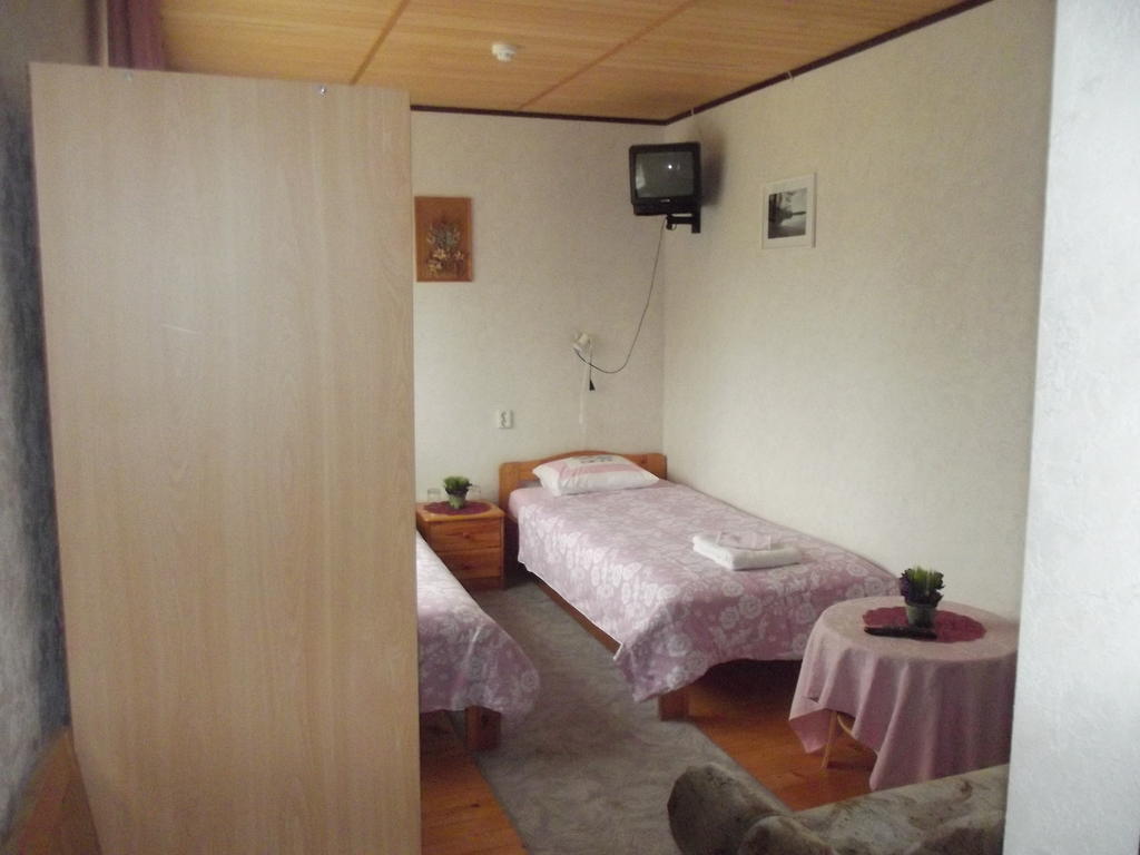 Kure Guesthouse Rahinge Kültér fotó
